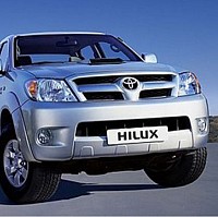 Neblineros Toyota Hilux